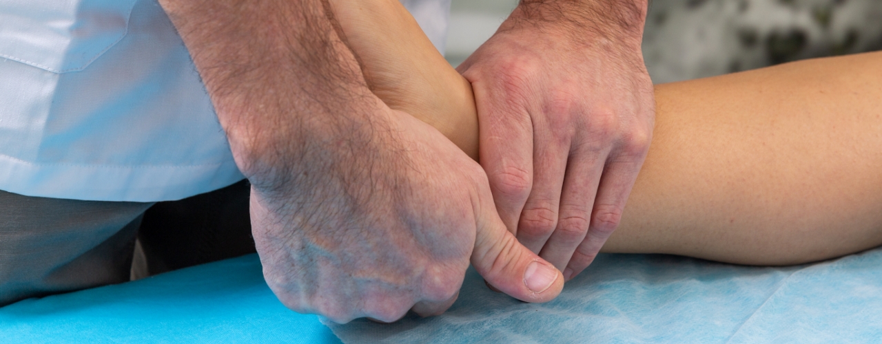 ankle-foot-pain-activeCARE-physio-and-sports-medicine-orleans-kanata-barrhaven-montfort-ON
