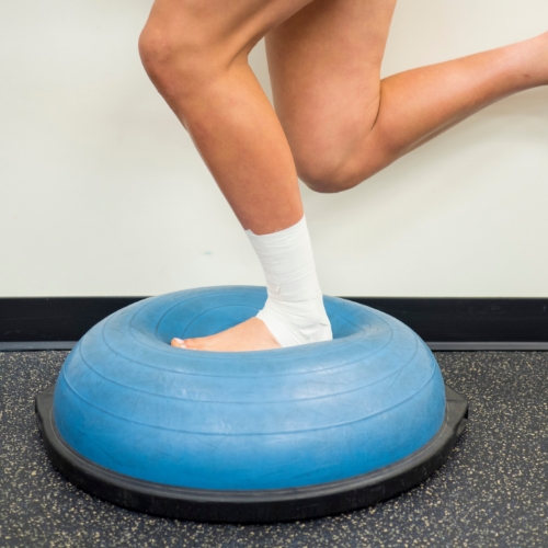 ankle-foot-pain-activeCARE-physio-and-sports-medicine-orleans-kanata-barrhaven-montfort-ON